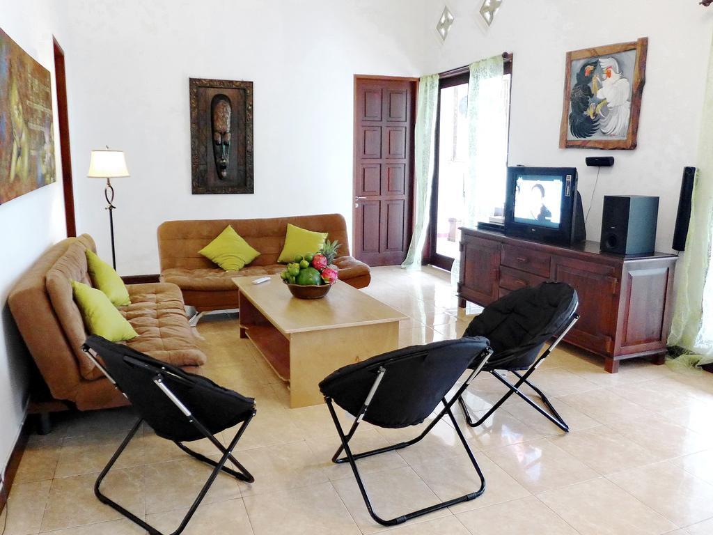 Villa Stella Garden Senggigi Buitenkant foto